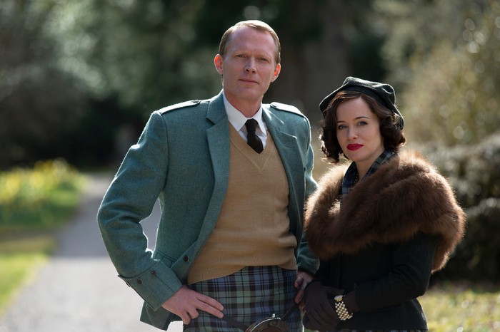 Paul Bettany and Claire Foy as the Duke and Duchess of Argyll in 'A Very British Scandal'. (Image by Blueprint Pictures - Photographer: Alan Peebles) Paul Bettany and Claire Foy as the Duke and Duchess of Argyll in 'A Very British Scandal'.